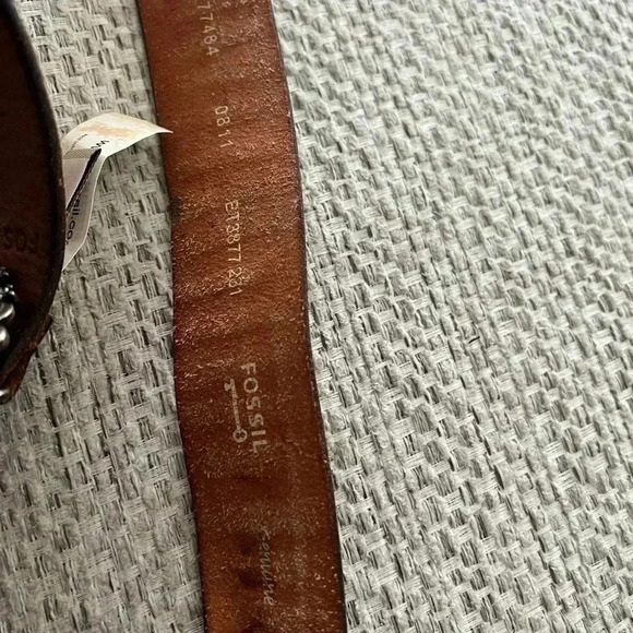 Fossil brown leather belt size M - Picture 6 of 7